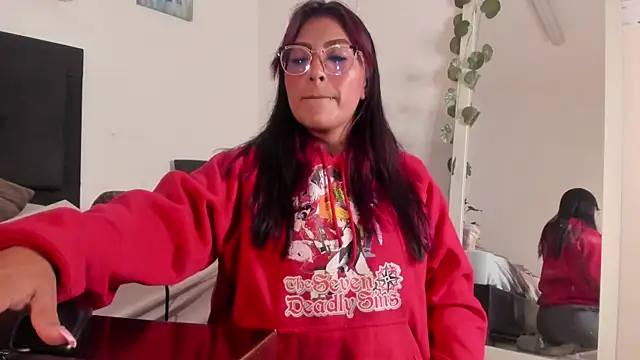 evelynjohnsoon online show from 01-15-25, 02:02