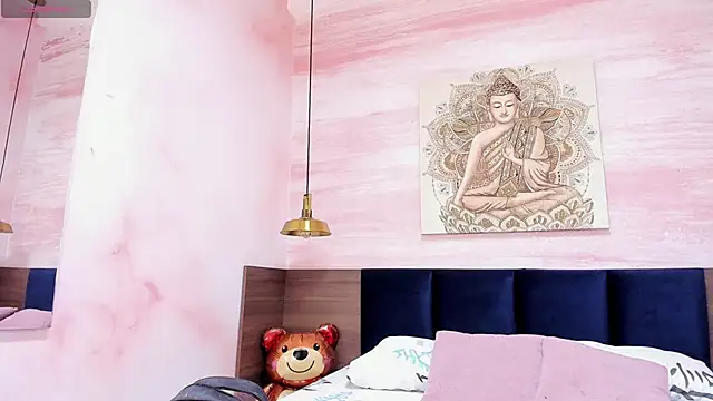 Snapshot of AnneDixie chatting on 02-23-25, 03:13 AnneDixie online show from 02-23-25, 03:13