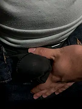 Snapshot of dedooelgrande chatting on 01-09-26, 03:09 dedooelgrande online show from 01-09-26, 03:09