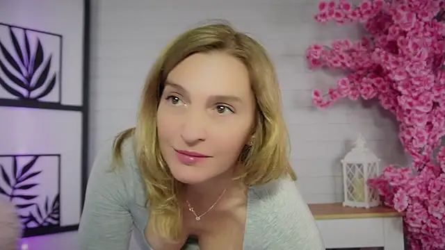 ms natty online show from 10-08-25, 06:05