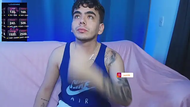 Snapshot of Jey_keler1 chatting on 07-03-26, 03:57 Jey keler1 online show from 07-03-26, 03:57