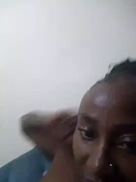 Snapshot of Naughtyy_xx chatting on 10-01-25, 06:19 Naughtyy xx online show from 10-01-25, 06:19