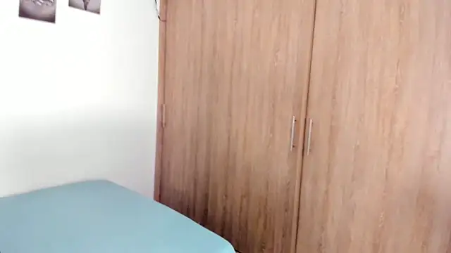 Snapshot of Bambi_gurl chatting on 01-17-25, 09:28 Bambi gurl online show from 01-17-25, 09:28