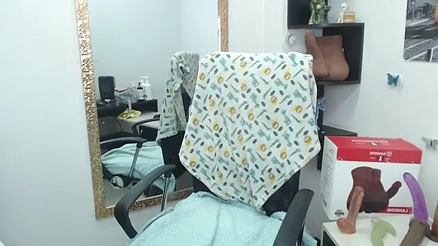 Snapshot of Prety_Nany chatting on 03-21-25, 08:18 Prety Nany online show from 03-21-25, 08:18