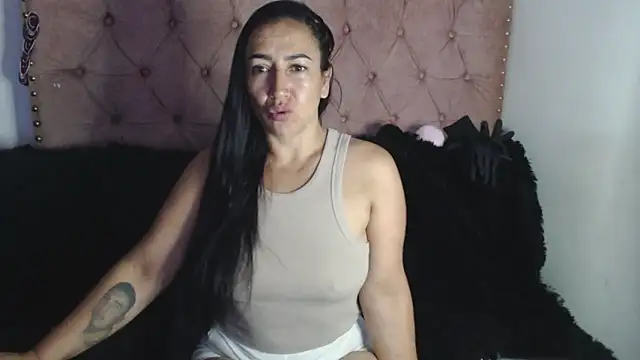 missbella1 online show from 04-17-26, 08:23