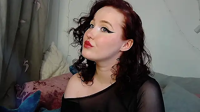 Snapshot of IrinaArt chatting on 01-12-25, 05:03 IrinaArt online show from 01-12-25, 05:03