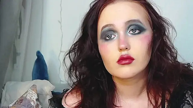 Snapshot of IrinaArt chatting on 01-15-25, 09:20 IrinaArt online show from 01-15-25, 09:20