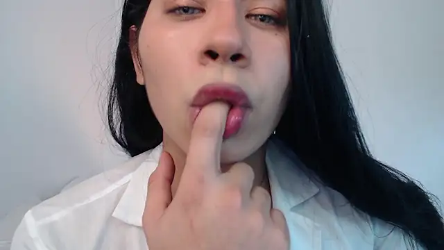 Snapshot of Moon_Foxxy chatting on 03-08-26, 09:40 Moon Foxxy online show from 03-08-26, 09:40