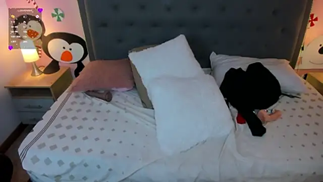 julieth love  online show from 01-05-26, 05:27