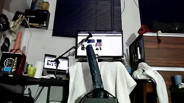 Snapshot of flex_cam chatting on 09-09-25, 10:42 flex cam online show from 09-09-25, 10:42