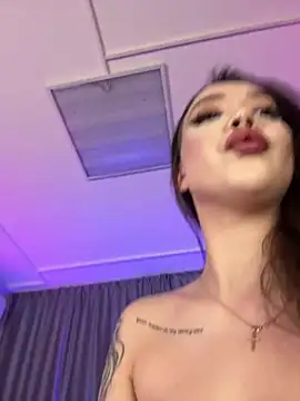 RollingGirls online show from 02-18-25, 08:16