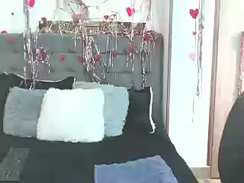 ChristinMooree online show from 03-18-25, 02:48