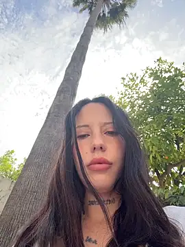 BellaGiaxx online show from 04-06-26, 10:49