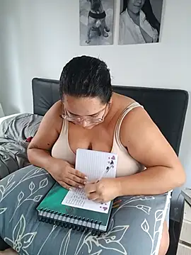 RachellGraham online show from 07-04-26, 03:40