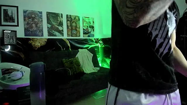 Snapshot of Sisoyalejo420 chatting on 10-03-25, 01:35 Sisoyalejo420 online show from 10-03-25, 01:35