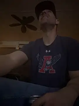 Snapshot of jeffyisabell chatting on 03-08-26, 10:30 jeffyisabell online show from 03-08-26, 10:30