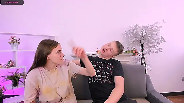 Snapshot of _Olli__Stiw_ chatting on 02-22-25, 08:29 Olli Stiw online show from 02-22-25, 08:29