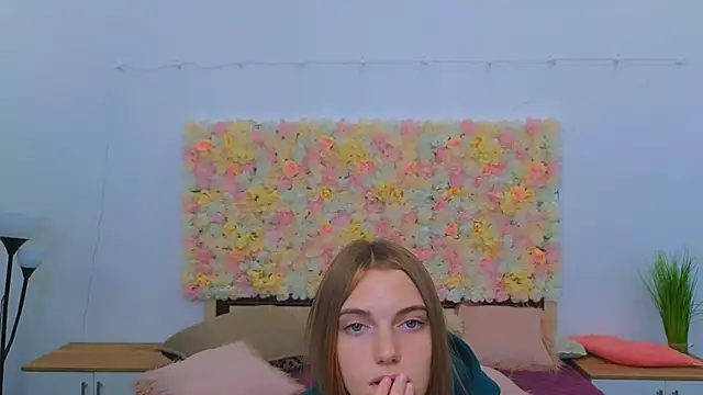 Snapshot of _Olli__Stiw_ chatting on 09-09-25, 07:08 Olli Stiw online show from 09-09-25, 07:08