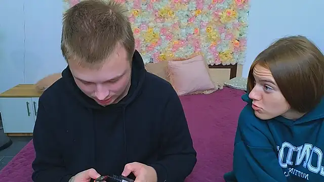 Snapshot of _Olli__Stiw_ chatting on 09-16-25, 06:03 Olli Stiw online show from 09-16-25, 06:03