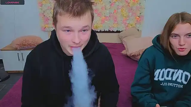 Snapshot of _Olli__Stiw_ chatting on 09-26-25, 07:34 Olli Stiw online show from 09-26-25, 07:34