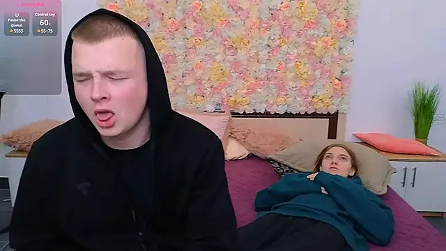 Snapshot of _Olli__Stiw_ chatting on 09-29-25, 07:35 Olli Stiw online show from 09-29-25, 07:35