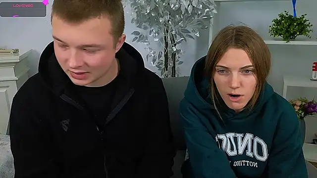 Snapshot of _Olli__Stiw_ chatting on 10-27-25, 07:34 Olli Stiw online show from 10-27-25, 07:34