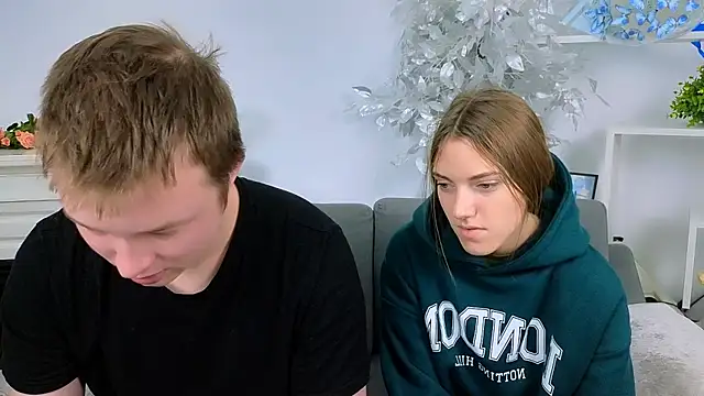 Snapshot of _Olli__Stiw_ chatting on 11-30-25, 08:07 Olli Stiw online show from 11-30-25, 08:07