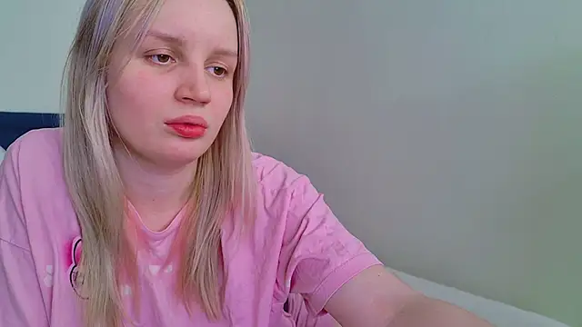 Beatrica Klein online show from 04-04-26, 03:20