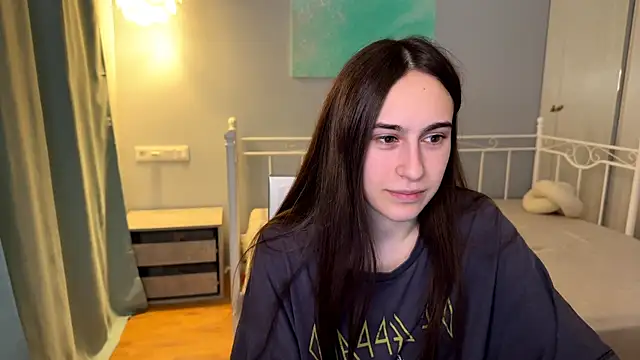Snapshot of AliceKolltt chatting on 07-09-26, 06:34 AliceKolltt online show from 07-09-26, 06:34