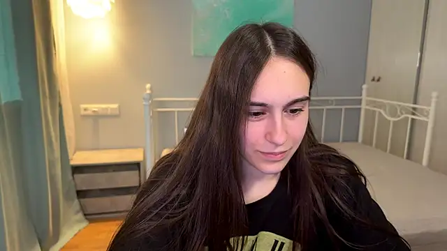 Snapshot of AliceKolltt chatting on 07-17-26, 02:24 AliceKolltt online show from 07-17-26, 02:24