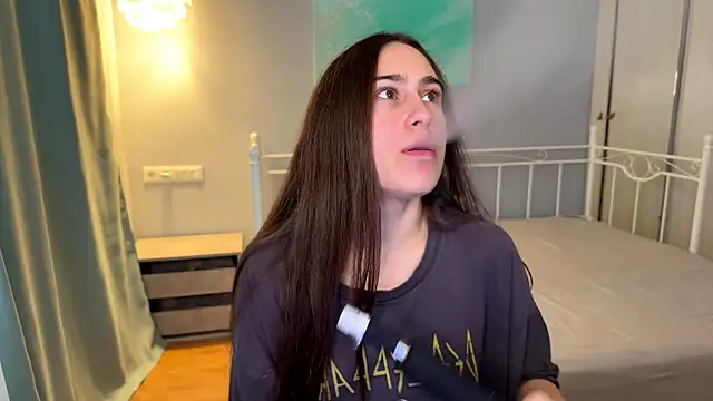 Snapshot of AliceKolltt chatting on 07-20-26, 07:55 AliceKolltt online show from 07-20-26, 07:55