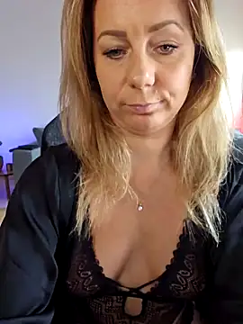 angela 88 online show from 01-27-25, 03:50