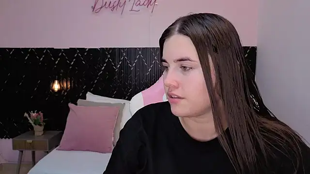 Snapshot of Aabby_lee chatting on 05-14-26, 06:37 Aabby lee online show from 05-14-26, 06:37