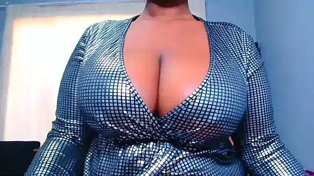 Snapshot of BERNINIBLUSHX89 chatting on 08-02-26, 11:08 BERNINIBLUSHX89 online show from 08-02-26, 11:08