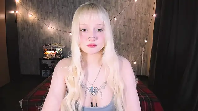 Snapshot of MariaMango chatting on 11-26-25, 12:11 MariaMango online show from 11-26-25, 12:11