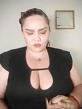 Snapshot of antoniamoreno82 chatting on 05-26-26, 08:27 antoniamoreno82 online show from 05-26-26, 08:27