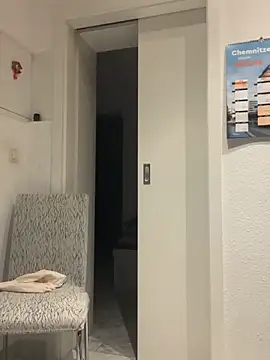 Snapshot of Frank22xx chatting on 02-07-25, 08:10 Frank22xx online show from 02-07-25, 08:10