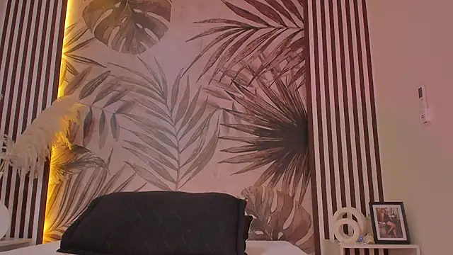 Samaantha-White online show from 11-10-25, 11:42