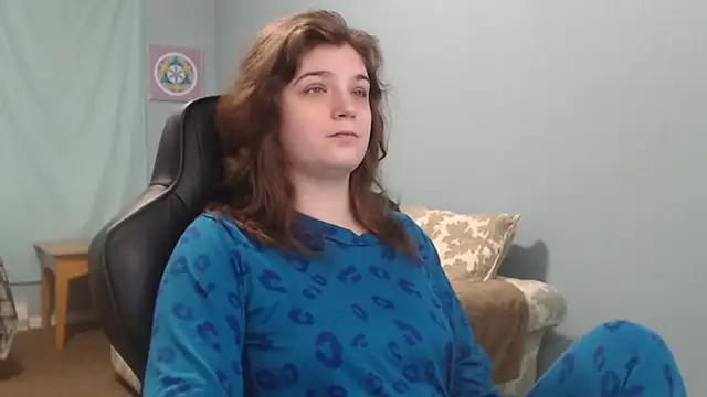 TreeJeanne online show from 12-28-24, 02:53