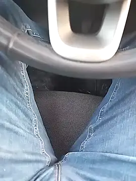 Snapshot of xozox chatting on 01-07-25, 05:43 xozox online show from 01-07-25, 05:43