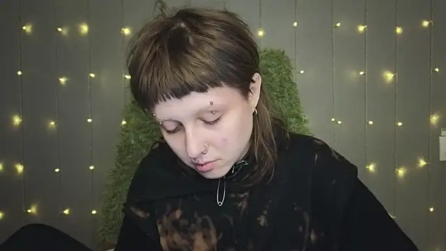 kortny yo online show from 02-12-25, 08:40