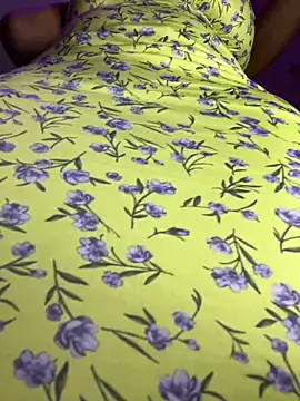 Snapshot of Cherrytowild chatting on 02-07-26, 08:40 Cherrytowild online show from 02-07-26, 08:40