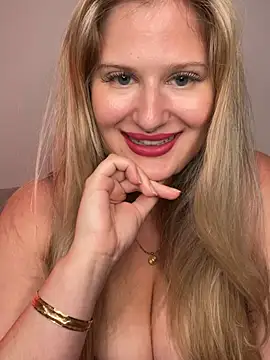 Busty-Ellie online show from 06-13-26, 05:44
