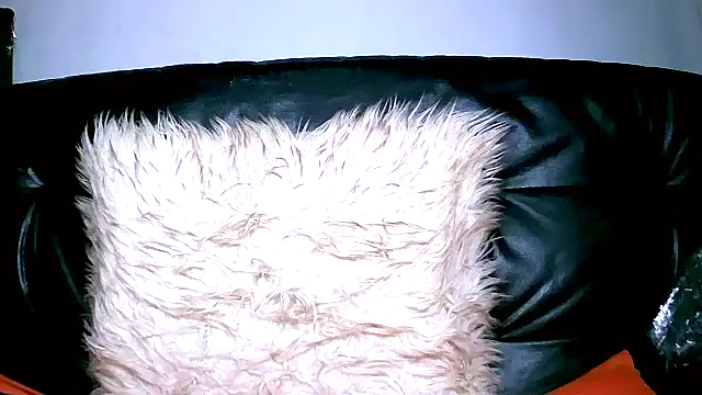 Bustypillows online show from 03-14-25, 03:25