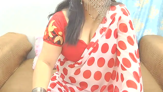 Snapshot of sheetaldave chatting on 07-02-26, 06:36 sheetaldave online show from 07-02-26, 06:36