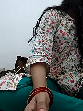 Aaradhya online show from 04-19-26, 12:48