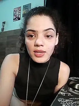 Snapshot of izumikarol chatting on 10-22-25, 03:29 izumikarol online show from 10-22-25, 03:29