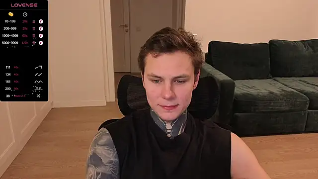 Snapshot of Lechery_boy chatting on 01-17-26, 12:43 Lechery boy online show from 01-17-26, 12:43