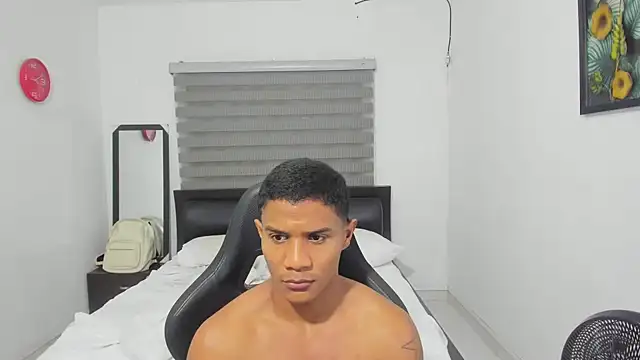 Snapshot of corzoethan chatting on 03-02-26, 07:15 corzoethan online show from 03-02-26, 07:15