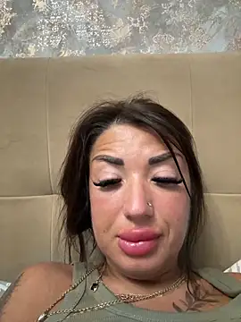 RuslanaXX online show from 10-29-25, 01:19